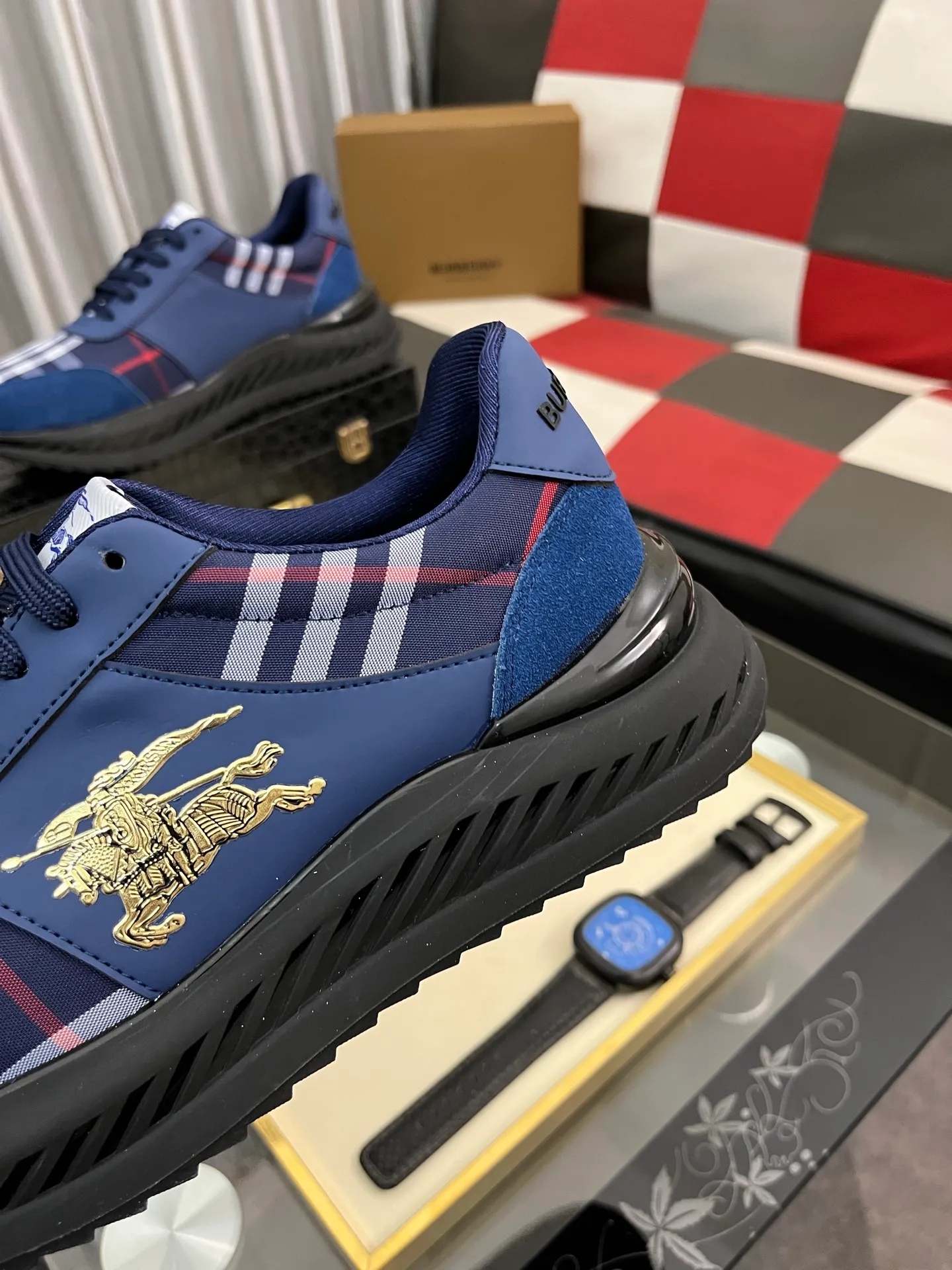 Men's shoes 💰458⌚️⌚️BURBERRY Regular size: 38-44 (casual shoes) Product materials: Selected cowhide upper, soft sheepskin lining; original outsole. 3️⃣ colors available